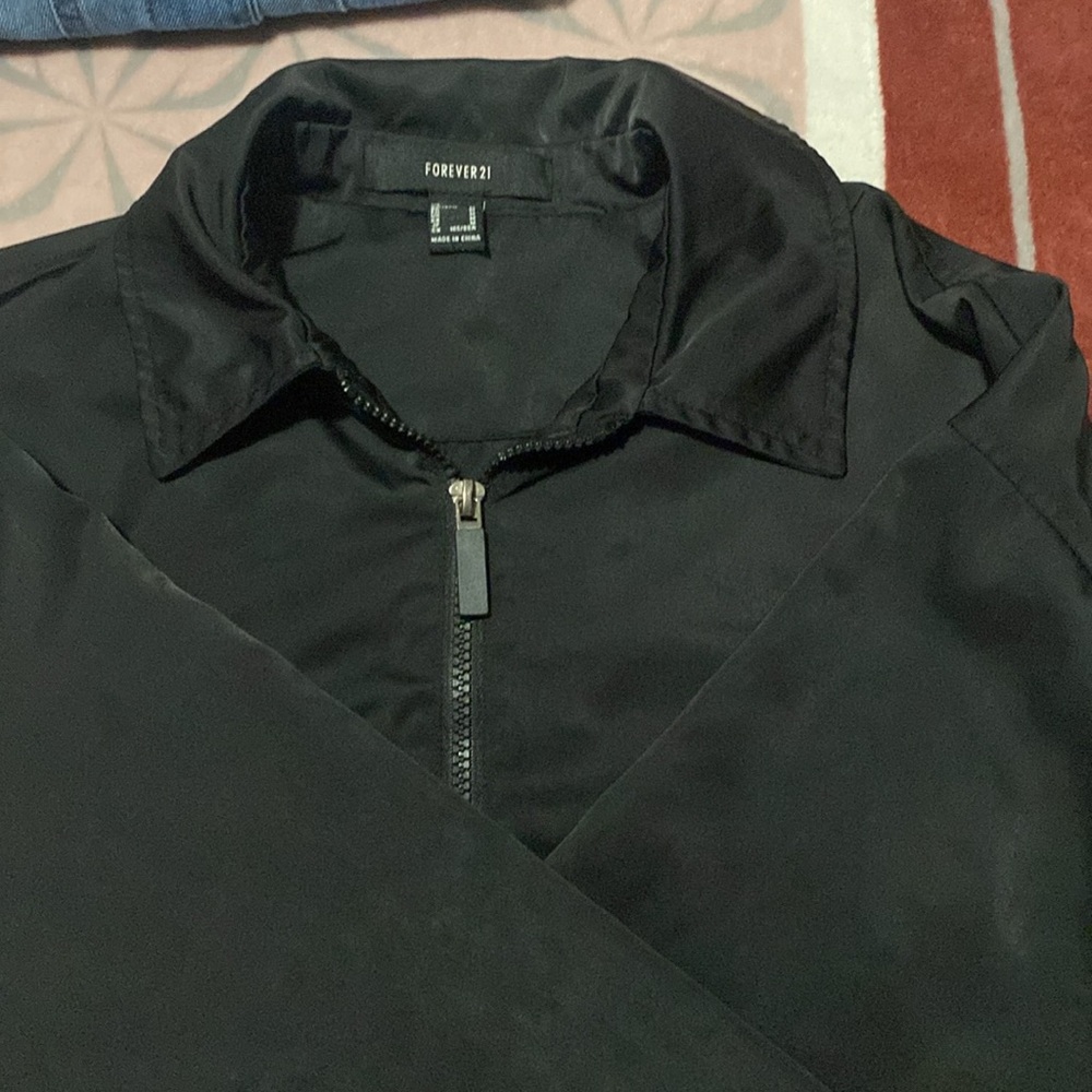 Black jacket - Picture 3 of 6